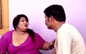 desimasala porn video -Fat aunty seducing two robbers (Huge cleavage and forceful romance)