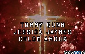 Tommy Gunn beat Jessica Jaymes cum-hole up from every angle and Chloe