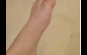 my boyfriend throws ice-cream on her feet
