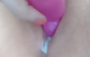 boo toys her cunt 4/4