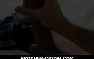 Young Teen Schoolboy Enjoys In Fat RAW Stepbrother's porn Horseshit - BROTHER-CRUSH XNXX fuck video 