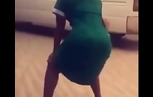 Happy Ghanaian nurse twerking