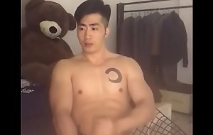 Asian muscular man masturbating deric777 part.1