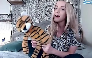 Camsoda - Carol Baskin Joe Exotic BBC Tiger King Parody