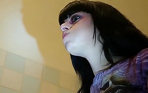 Beth Kinky - Slave watching his domina brushing her teeth pt2 HD
