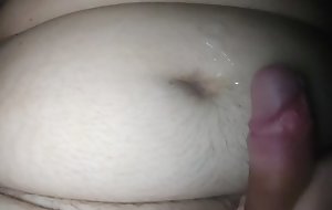 Fat chub jerking of and cumming over belly
