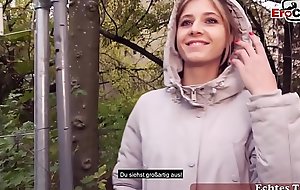 EroCom Date - Schülerin im Wintermantel abgeschleppt und im gebüsch outdoor gefickt