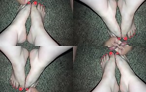 Mini Cumshot on hot sexy feet (Feet Cumshot) 4 Angles