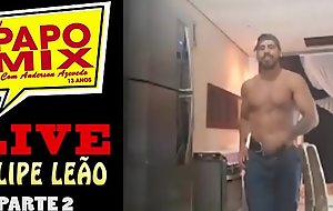 Safadão Felipe Leão mostra o corpo em forma durante quarenta em Live do PapoMix - Parte 2 - WhatsApp (11) 94779-1519