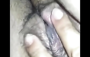 Vagina Peluda masturbandose