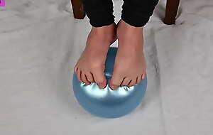 TSM - Blue balls, meet Dylan's feet