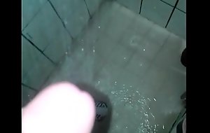 Solo shower