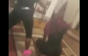 Jamesia wright and candace normal twerking
